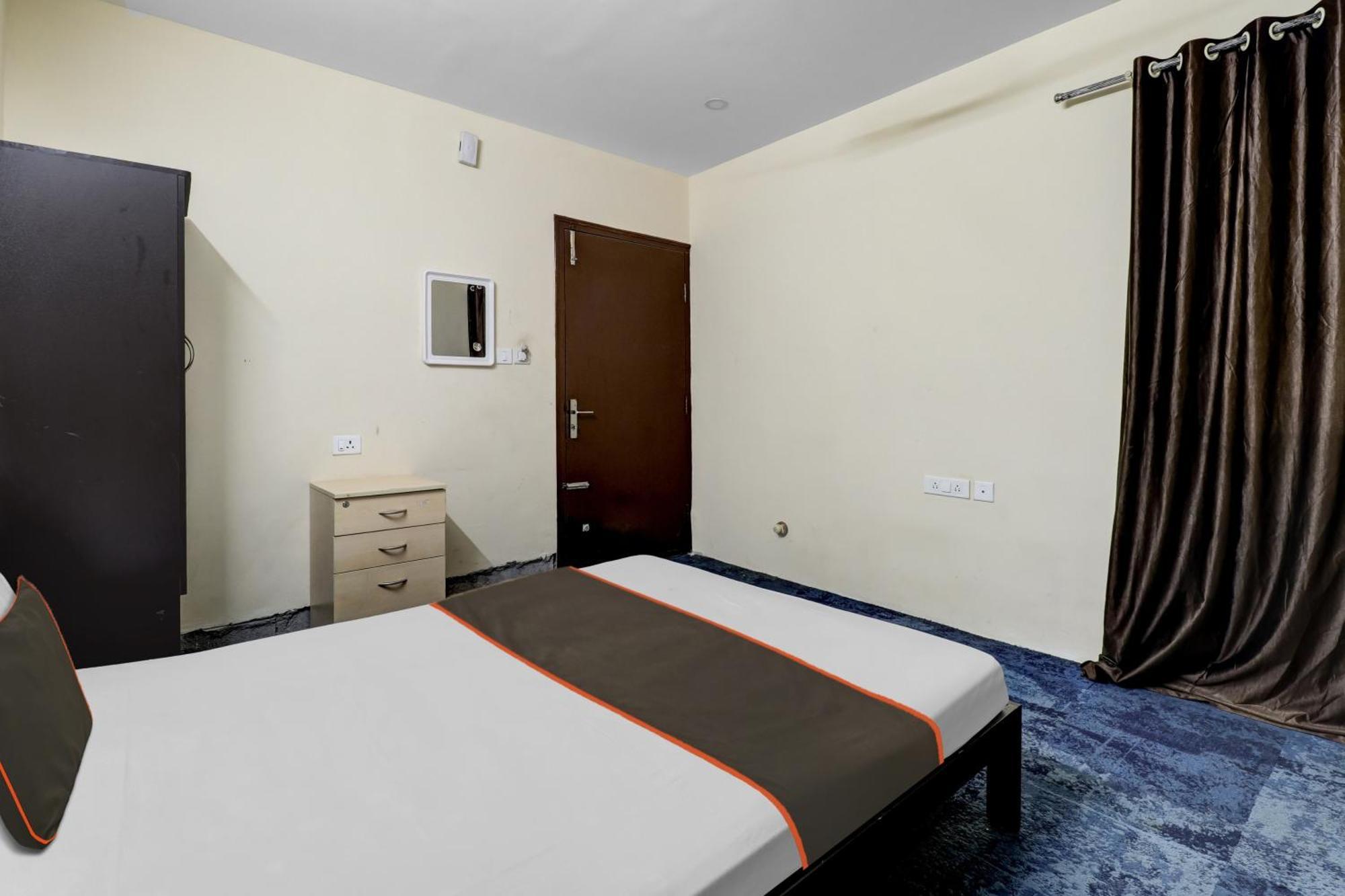 Hotel O Crescent Shine 班加罗尔 外观 照片